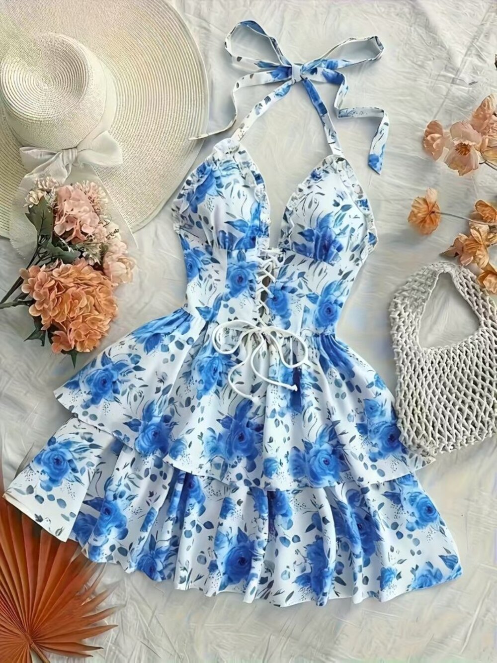 Women's dress in brand-new condition
